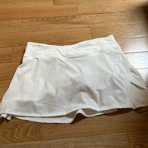 play off pleats skirt mid rise lululemon